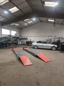 Atelier de réparation auto et 4x4
